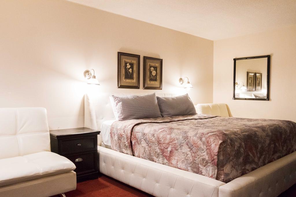 Niagara Falls Motor Lodge Phòng bức ảnh